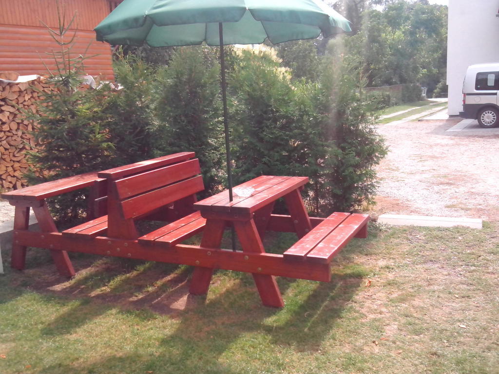 Apartman Bešeňová Екстериор снимка